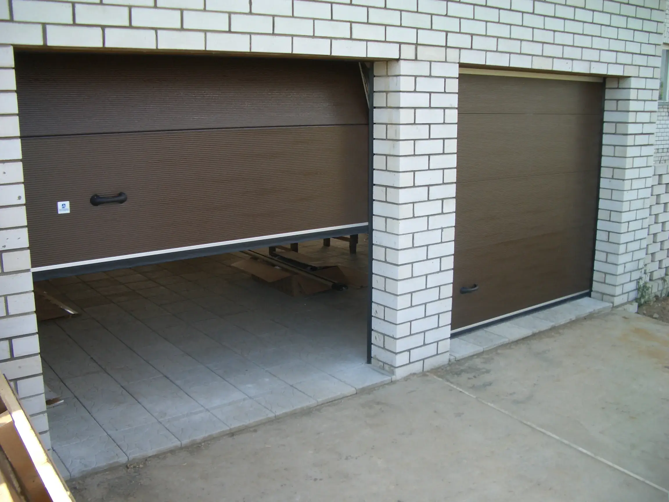 Дизайн панелей гаражных секционных гаражных ворот - Микроволна
